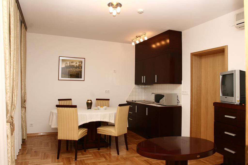 Apartmani Marbis Koprivnica Cameră foto