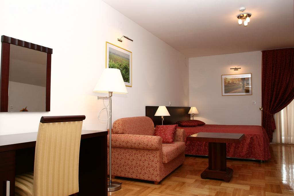 Apartmani Marbis Koprivnica Cameră foto